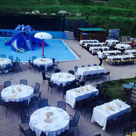 פלורינה Hotel Veltsi מראה חיצוני תמונה
