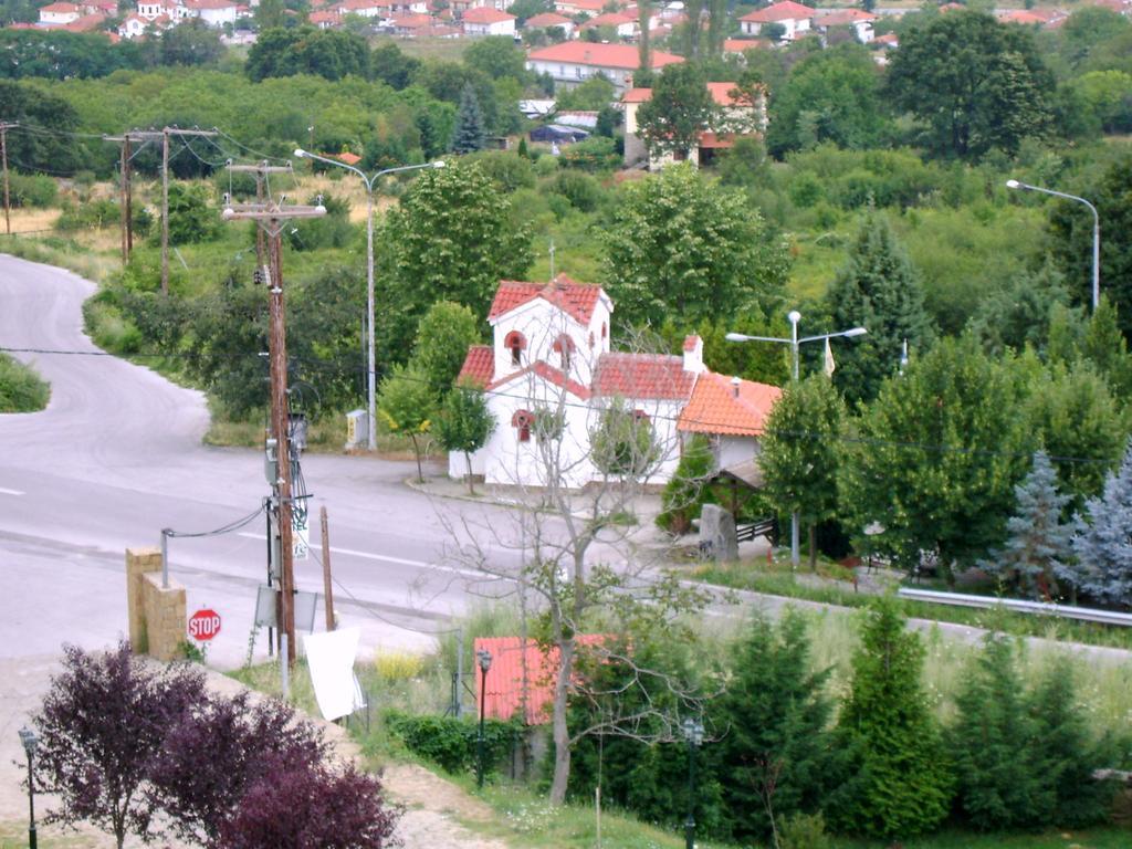 פלורינה Hotel Veltsi מראה חיצוני תמונה