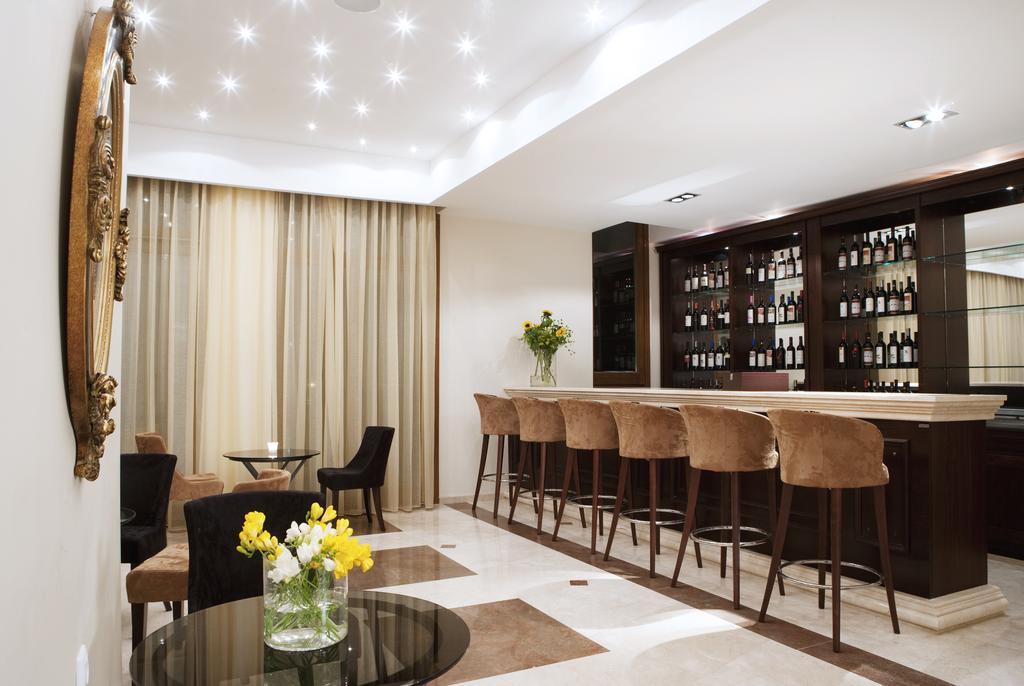 פלורינה Hotel Veltsi מראה חיצוני תמונה