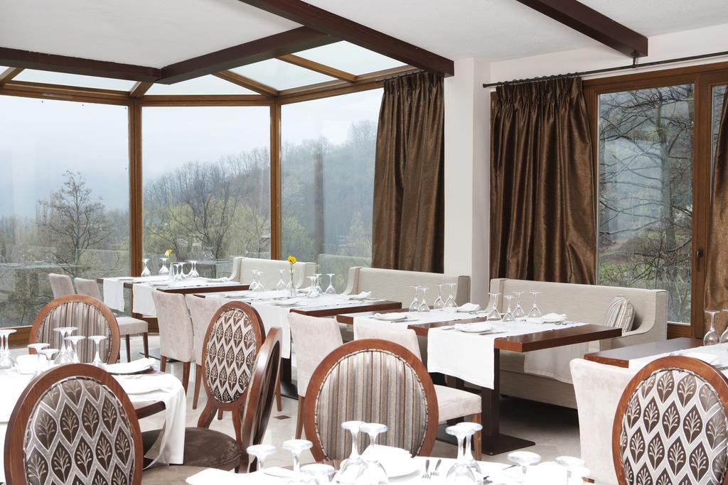 פלורינה Hotel Veltsi מראה חיצוני תמונה
