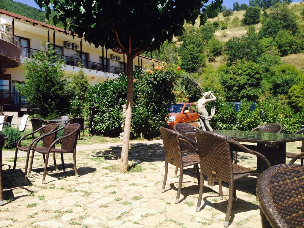 פלורינה Hotel Veltsi מראה חיצוני תמונה