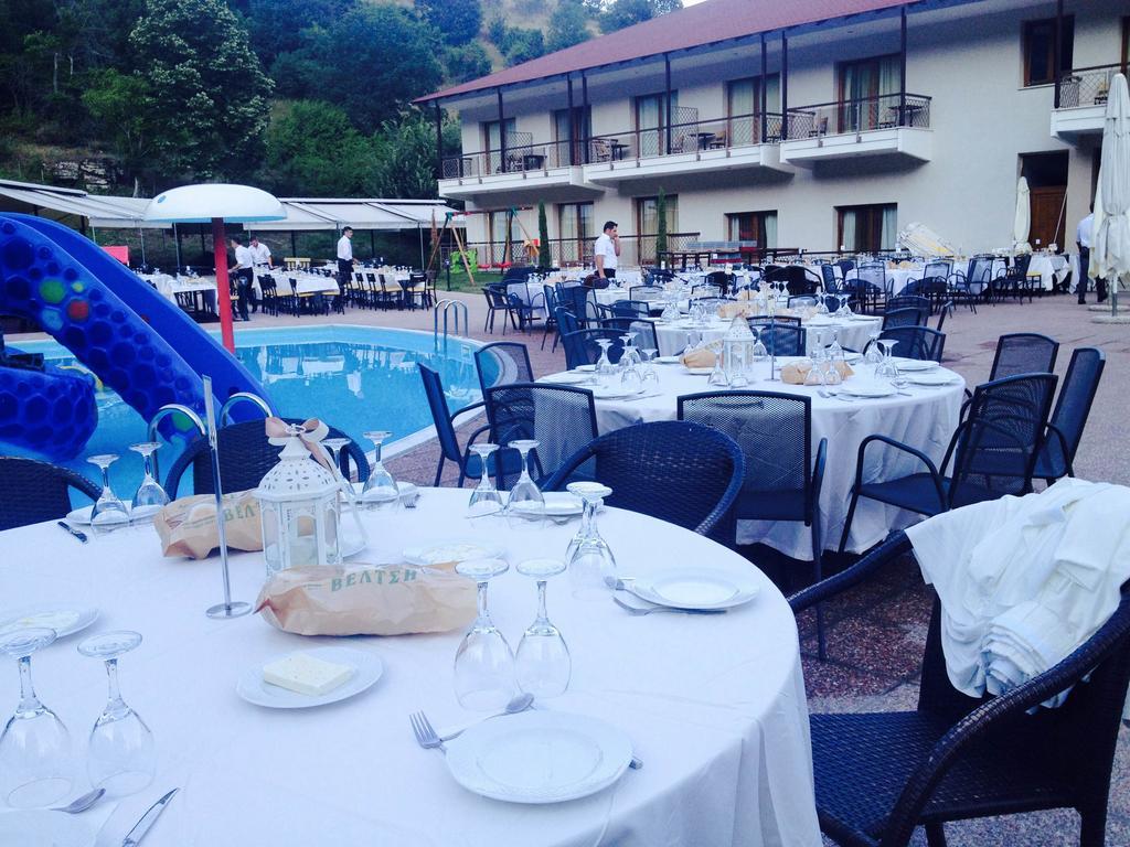 פלורינה Hotel Veltsi מראה חיצוני תמונה